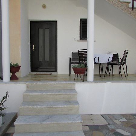 Mirela House With Apartment Umag Extérieur photo